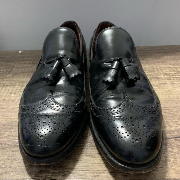 Allen Edmonds Berwick Black Tassel Men’s Leather Wing Tip Loafer main image 5